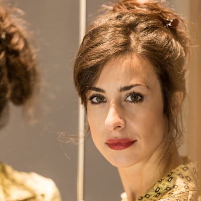Lara Komar